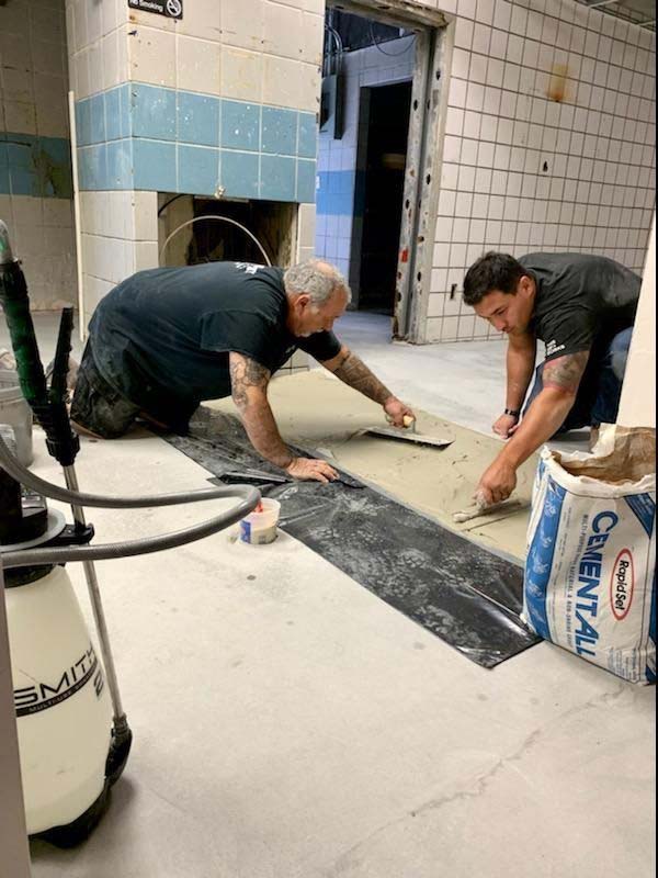 CTSRapidSet's tweet photo. Shout out to the team and @Jondonllc Concrete for this amazing Rapid Set LevelFlor underlayment job. We are grateful to be working with you. https://t.co/GwQ9YNpFUZ