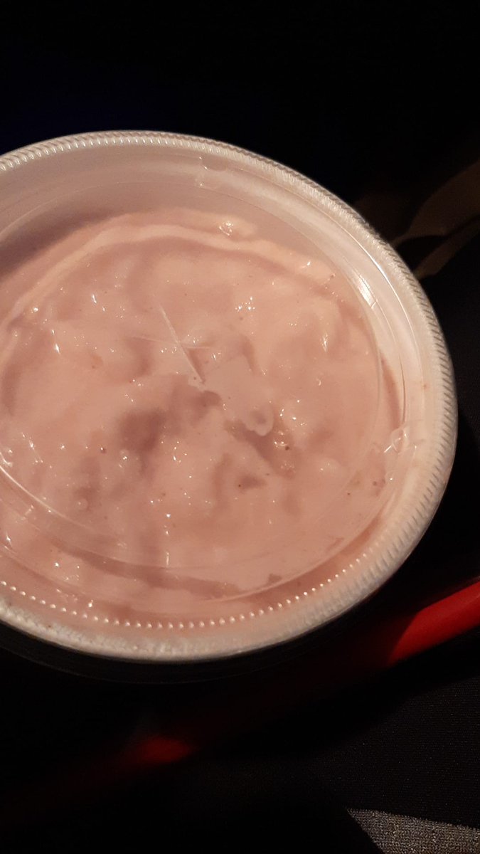 DelishesPyne's tweet image. The one on the right taste like straight water @SmoothieKing i spend entirely too much money with ya'll. Then I go in the app and there is no "contact us" tab. So I had to come to Twitter just to complain. And ion like that at all.