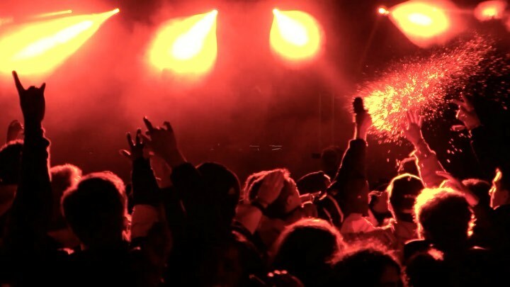 Just a friendly reminder of what weekends are suppose to be like.. in case you forgot over the past 2 years 🤷🏼

📹 <a href="/simenringen/">simen</a> ift.tt/3r3FnH6