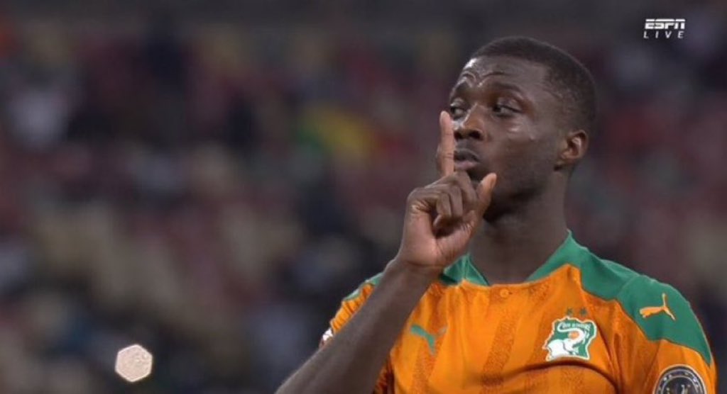 تعالي بضهرك يالا