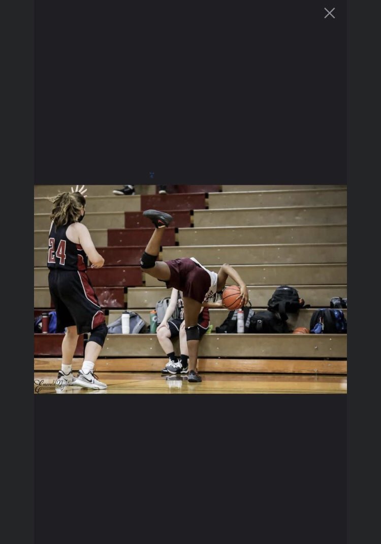 itz_baakir's tweet photo. Get that ball like it’s your life💯💪🏾. GO BEES https://t.co/4MLVC1TCPX
