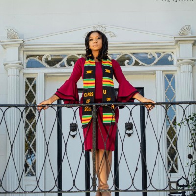 Facilitecusa's tweet photo. We want to welcome Robynn Evans as Interior Designer to our team!
Robynn recently graduated this December from the University of Alabama.  #interiorarchitecture https://t.co/4yg9mE45bI