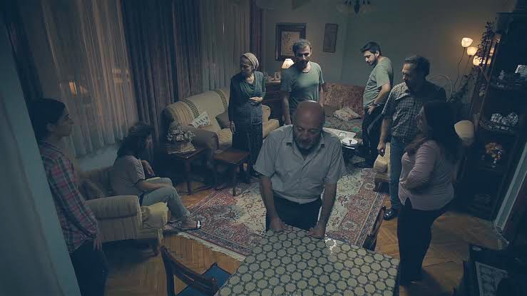 bilgeceydilek's tweet photo. Bir yerde bir #çatlak varsa illaki sızıntı da vardır ya da olacaktır. Herkes haklı…
@fikretreyhan_ #Çatlak 🎬 @mubiturkiye 
@elifurse’ye ayrı❤️ https://t.co/tVy45GPYJq