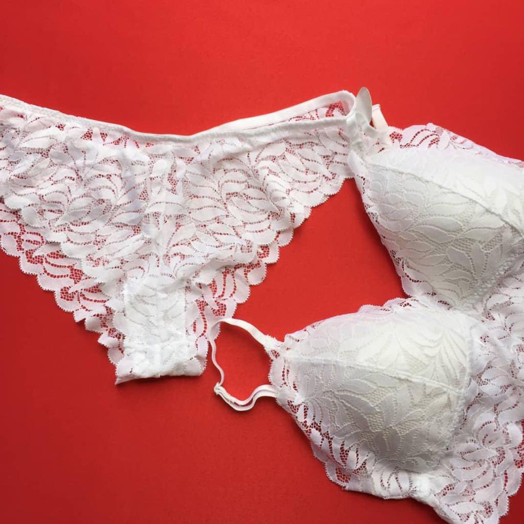 GarnetsVale's tweet photo. Matching set✅
Lace✅
Available in sizes Small- XL
Price-5000 https://t.co/vR667J4DVr