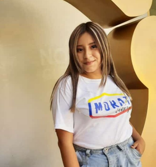 MoratVenezuela's tweet photo. Que tal les pareció la entrevista que #LaTizana de @globovision le realizó a nuestra presidenta Ariadny Pico sobre lo que significa ser fan y la pasión por una banda tan hermosa como @MoratBanda https://t.co/bKxooLW1S1