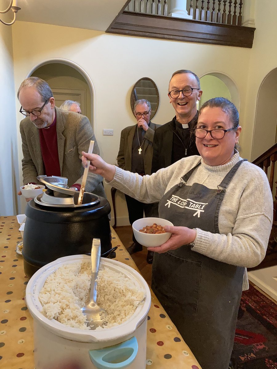 BishGloucester's tweet photo. Fabulous food from #LongTableMatson & @whollygelato eaten by #WestMidlandBishops at our gathering today in @GlosDioc Thankyou Emma! https://t.co/a7uyjHB9D5