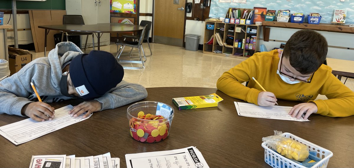 AmandaBetz6's tweet photo. Today we designed our own word problems, used manipulatives and got to solve our friend's problems! Constructing in math was awesome, and students had fun being the teacher for a day 😊➗➕ @Jennifer_LynnP @MsMcGovernLB @RomanelliPaul @LBSchoolsNY @LindellPTA https://t.co/2YN2tnQIeZ