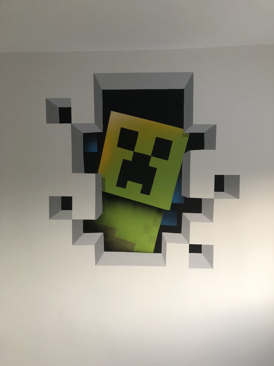 Karl_kdh's tweet photo. Creeper mural all done today 🤷🏻‍♂️ any minecraft fan would love this 💪 #art #artist #mural #paint #painting #creeper #minecraft #gaming #gamer #crafter #noodesignsmurals https://t.co/ufbqaibQJL