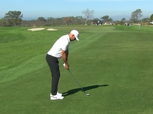 NoLayingUp's tweet photo. Soooo.... Brooks dyed his hair blonde? https://t.co/UYFEPJMkd2
