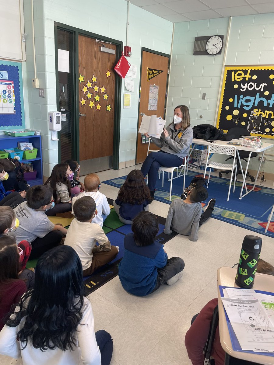 Look who came to read to us!  We loved seeing Mrs. Fonk!  She read some great books! We laughed soooo hard!!