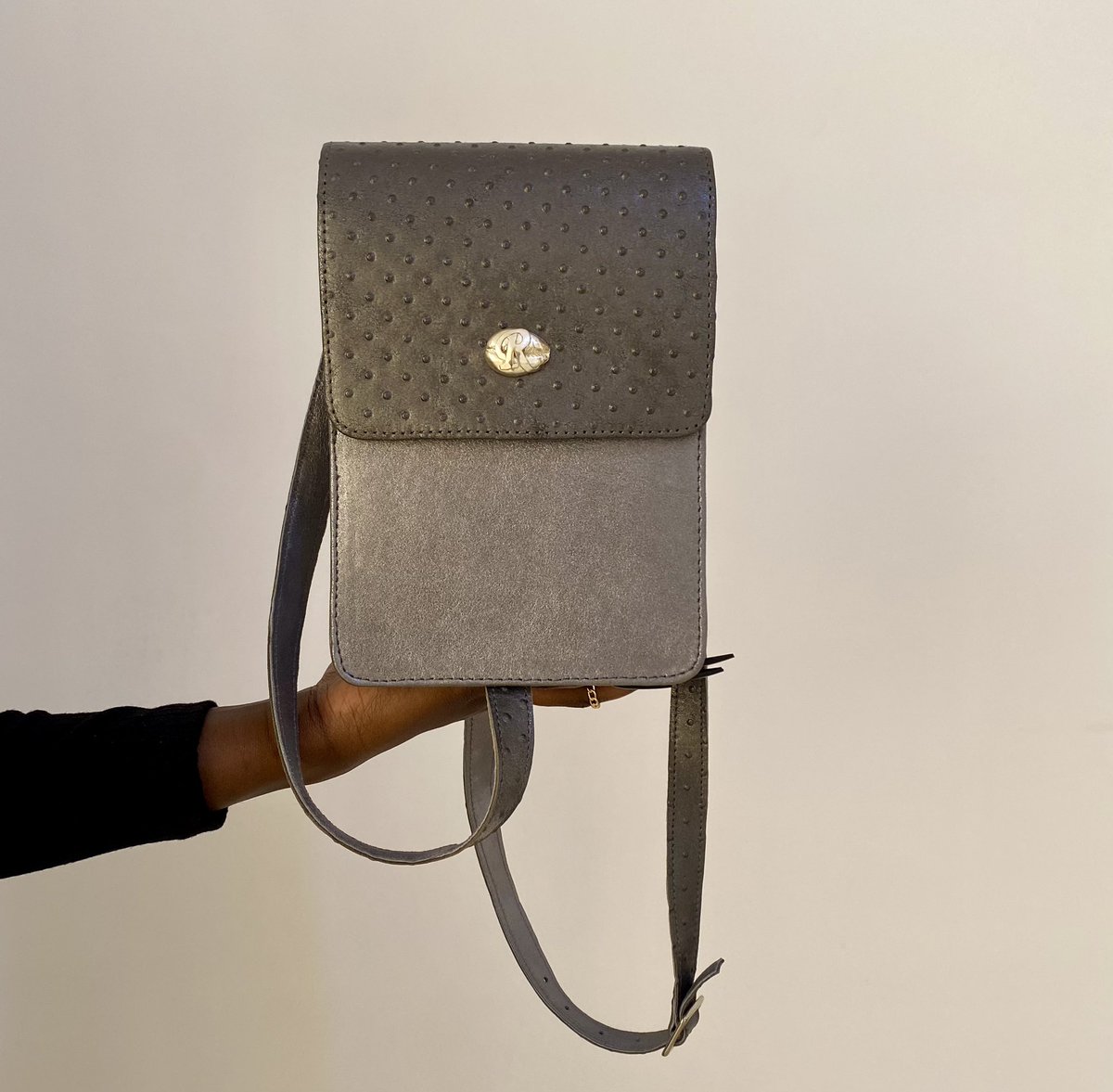 Réma'Na 👜👑 tweet media