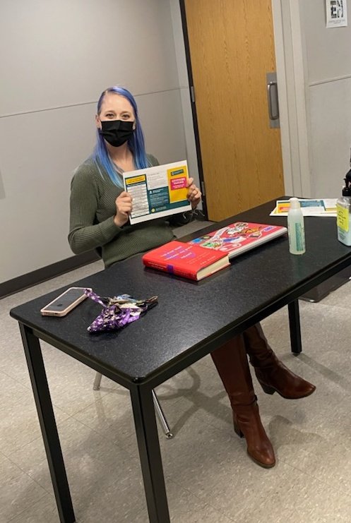 JessPopescu's tweet photo. Need a tampon? Need a pamphlet on how to stop vaping? Paper towels run out? Need someone to talk to? I got you. https://t.co/SyCq9WxNpw