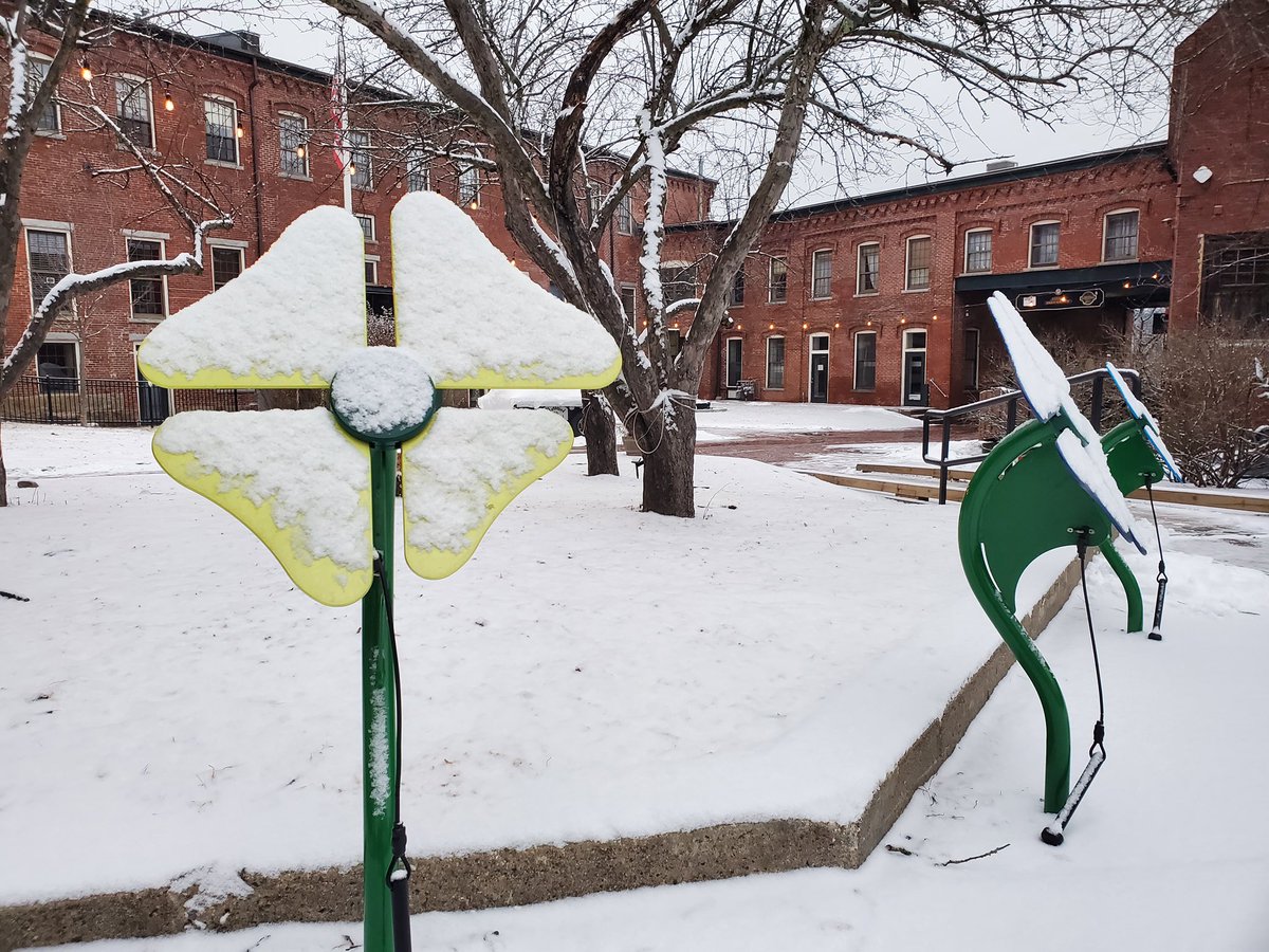 More snow is on the way! #AmesburyMA