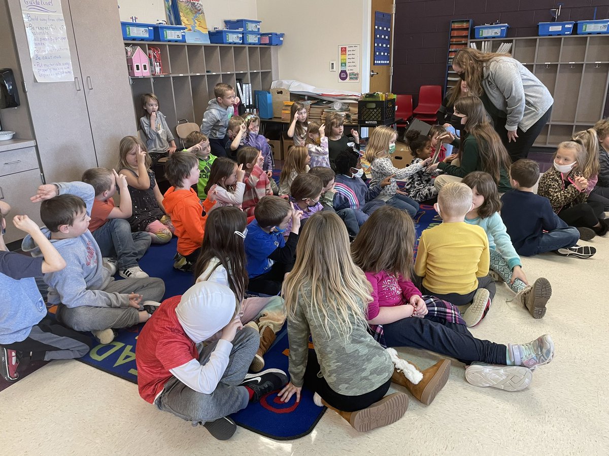 Mrs. Oldham tweet media