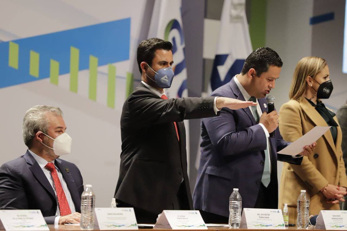 Felicito a mi amigo <a href="/hectortejadasha/">Héctor Tejada</a> por su toma de protesta como Presidente de la @Concanaco en la Ciudad de León el pasado 21 de enero y agradezco su confianza para ser considerado a participar dentro del Comité ejecutivo 2022. ¡Enhorabuena Presidente!