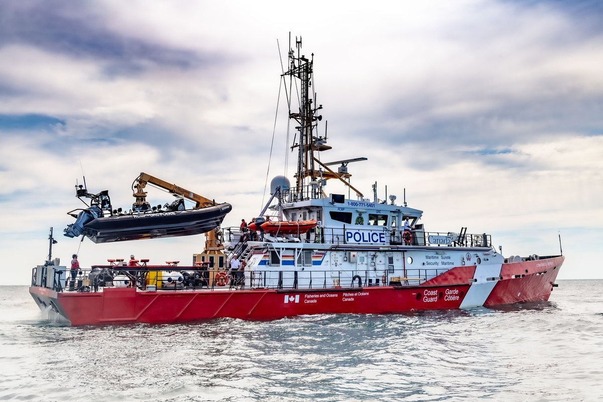 GGCanada's tweet photo. Today marks the 60th anniversary of the Canadian Coast Guard. 

@CoastGuardCAN works to ensure the safety of mariners in Canadian waters and protect Canada’s marine environment.

Thank you for your ongoing service!

#CelebrateExcellence https://t.co/JihR5BNPfY