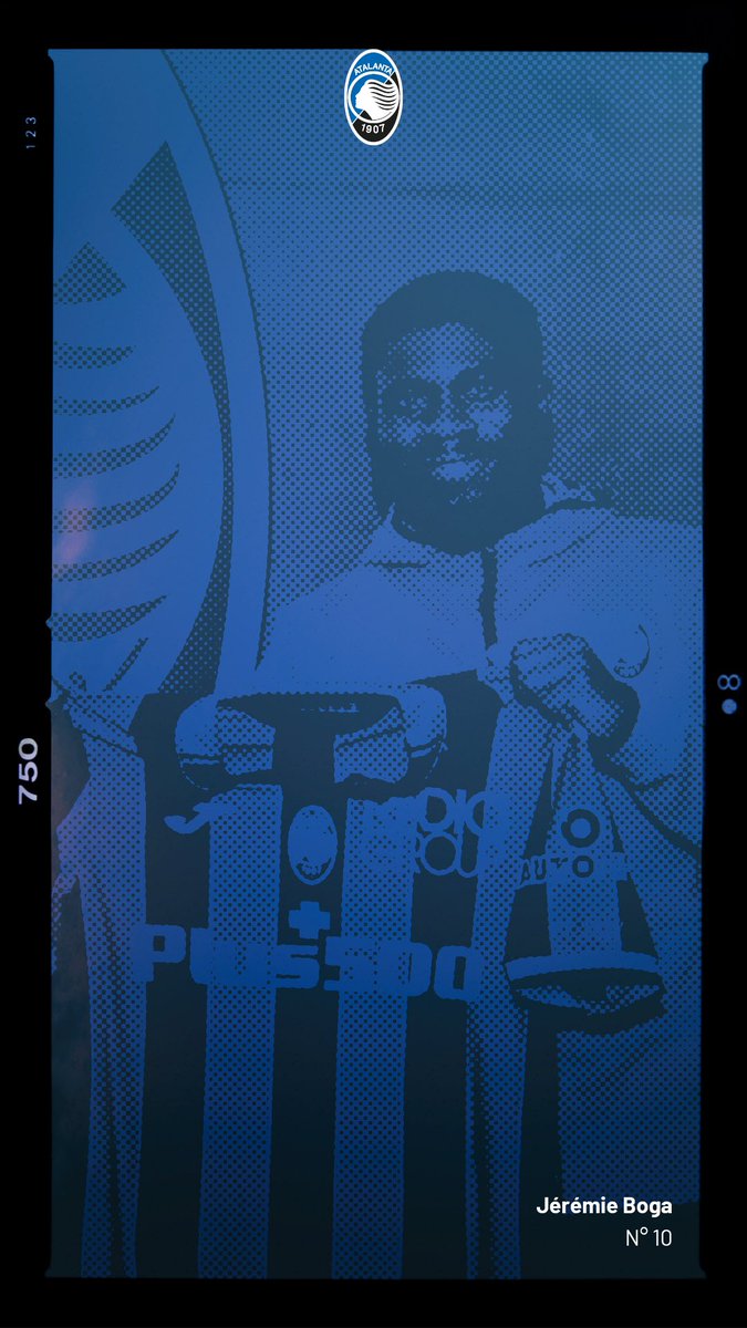Atalanta_BC's tweet photo. 📲 #WallpaperWednesday 
🔥@BogaJeremie edition

#GoAtalantaGo ⚫️🔵 https://t.co/PNQdWOXntS