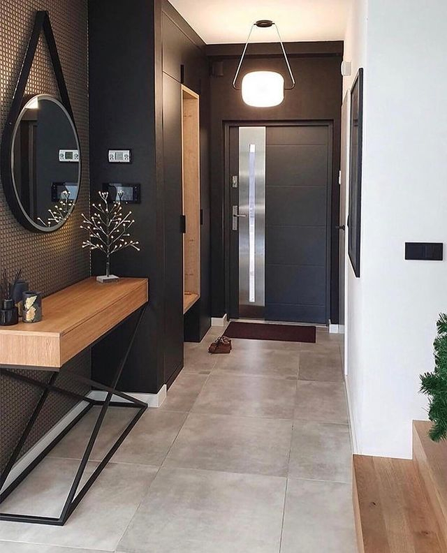 MaddisonMoveis's tweet photo. Hall de entrada sofisticado em tons sóbrios, com armário planejado, banco embutido na marcenaria, aparador e espelho. 🤩🖤

By: @ann.living

Siga: @maddisonmoveis para receber mais inspirações <3 https://t.co/GMfCXPSw1m