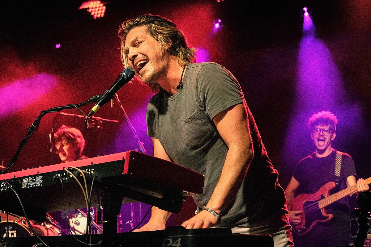 hansonmusic's tweet image. Only 133 days until we’re back on the road!