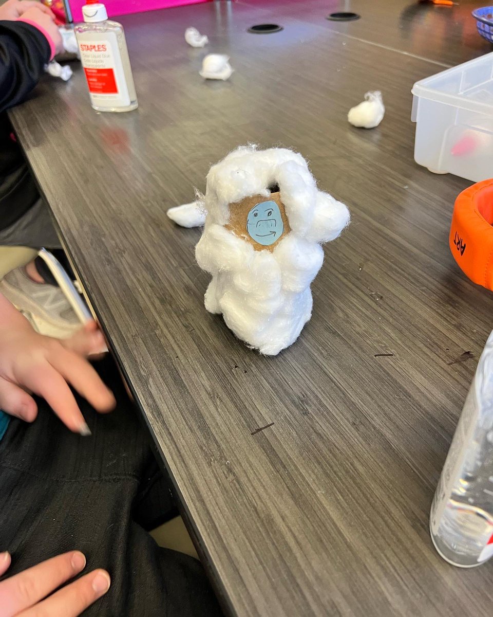 msshields_art tweet media