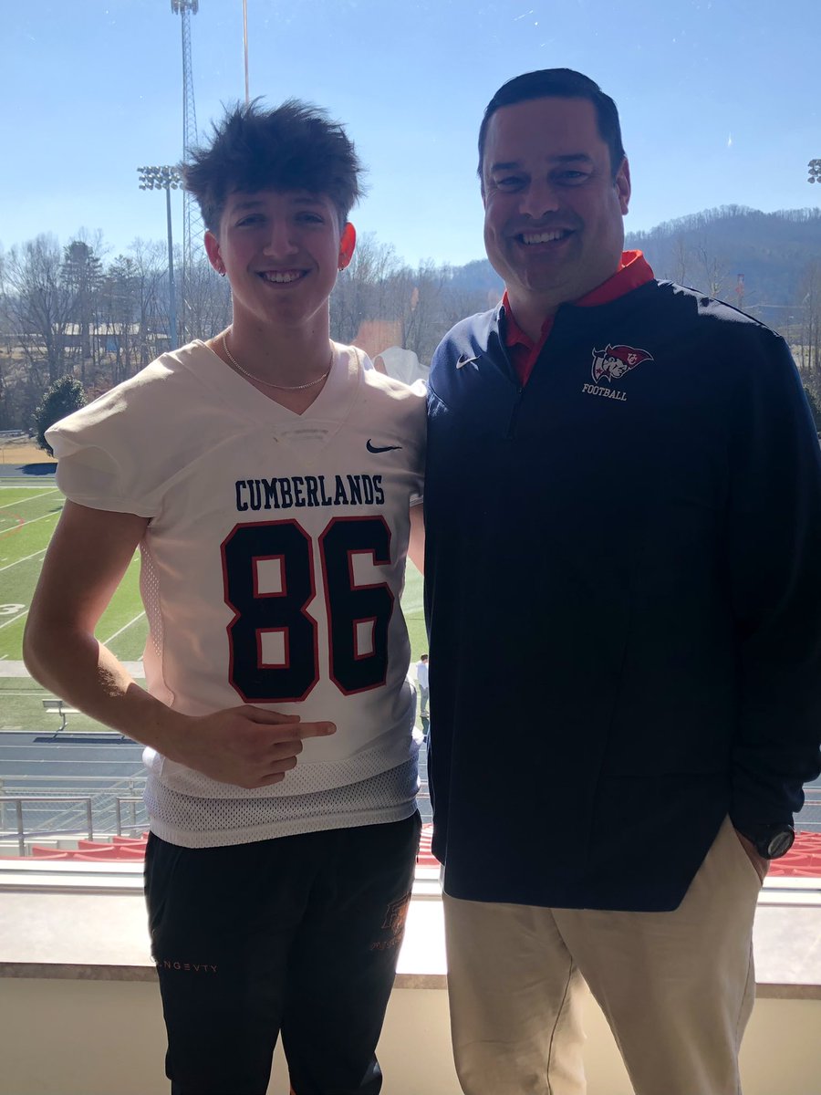 I had an amazing visit today with <a href="/UCPatriotFball/">UC Patriot Football</a>. Thank you for having me out! 🔵🔴@33_Mckibben <a href="/CoachHouse_UC/">Shan Housekeeper</a> <a href="/CoachBryantUC/">Boston Bryant</a> <a href="/StarrThompson20/">Starr Thompson</a>