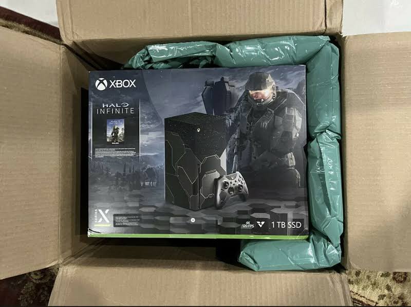 THIS BAD BOY Came This Morning! Let’s go!!! <a href="/MRomanticismo/">Museo del Romanticismo</a>