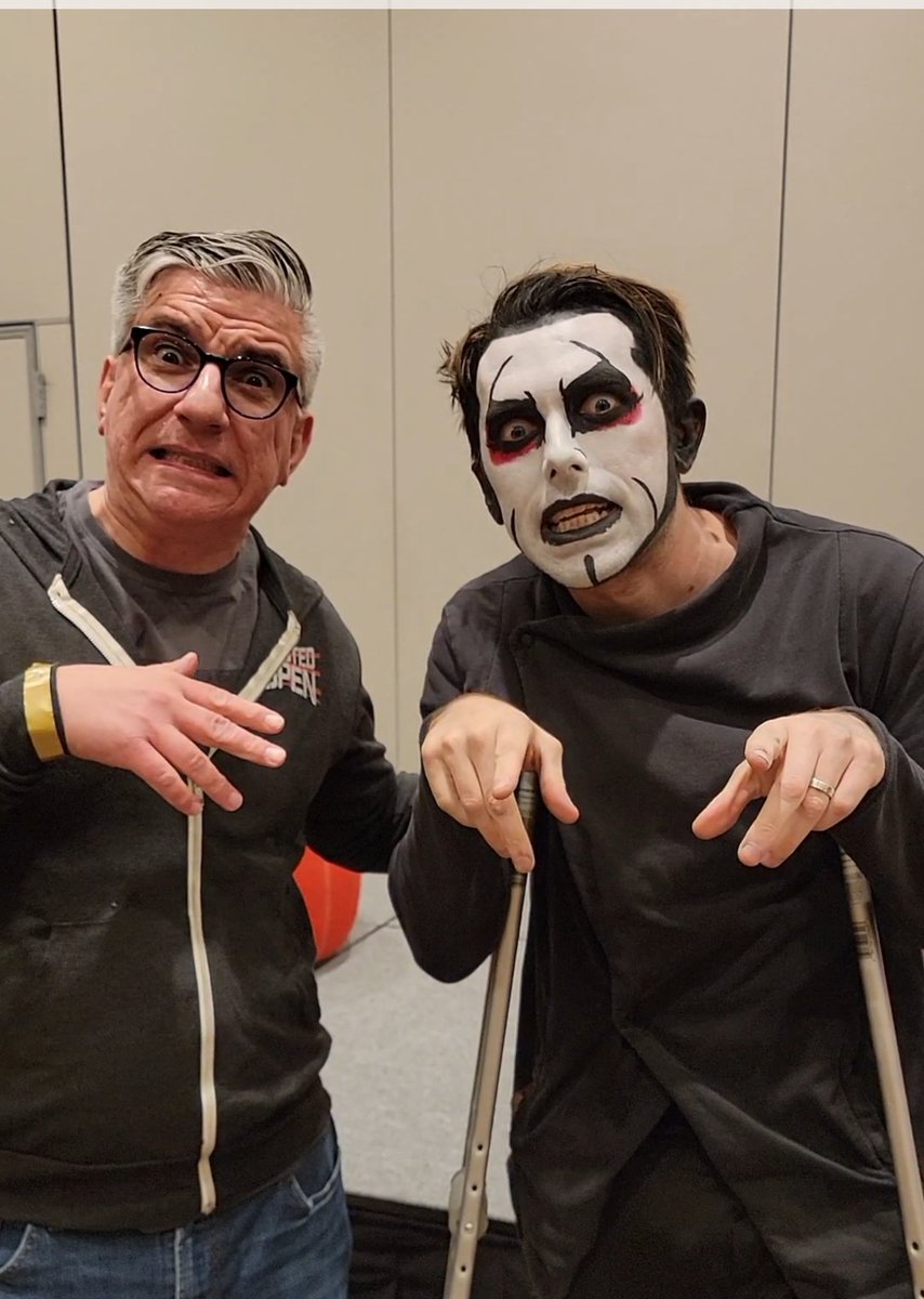 davidlagreca1's tweet image. Cameo of the new year @DanhausenAD #AEWDynamite