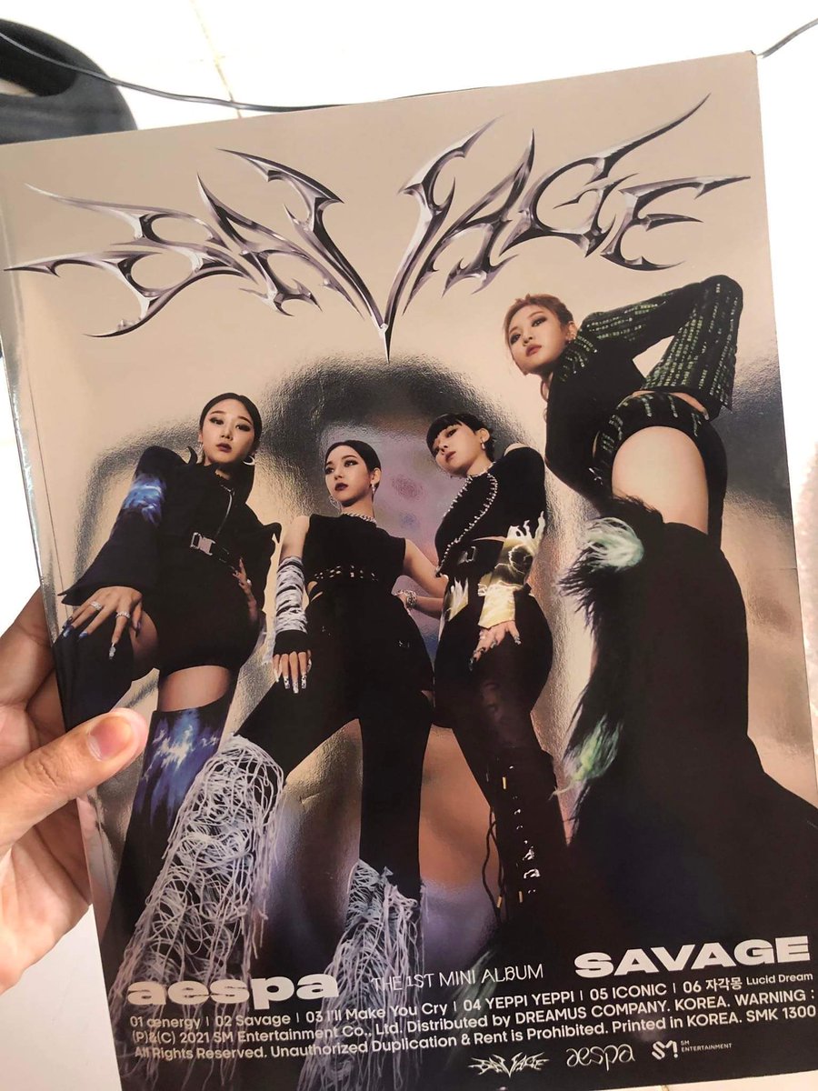 fvrZzz's tweet photo. hello @luhocart the album already arrived!!! tysm for the smooth transaction and for the patience also for packing it securely it thank you sm! till next budol po!!
#luhogalingkayrie https://t.co/7lPgV2TrOQ