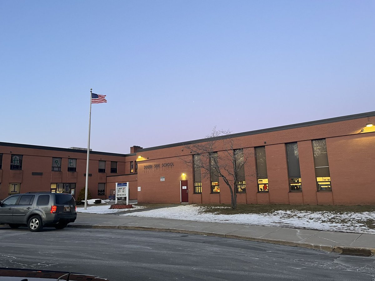 DavidJHuber's tweet photo. It’s the most wonderful time of the year… when it is noticeably lighter each evening. #LetsGoSpring #sssct https://t.co/zqVwEQDmLf