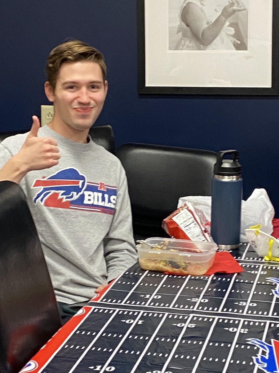 OrchardParkPeds's tweet photo. We had our own post season tailgate… complete with tacos in a bag! A celebration in honor of our beloved Buffalo Bills. 
Thank you for a great season, OPPeds, your #1 fan!! #buffalobills #oppeds #GoBills https://t.co/OKI2PbrBuD