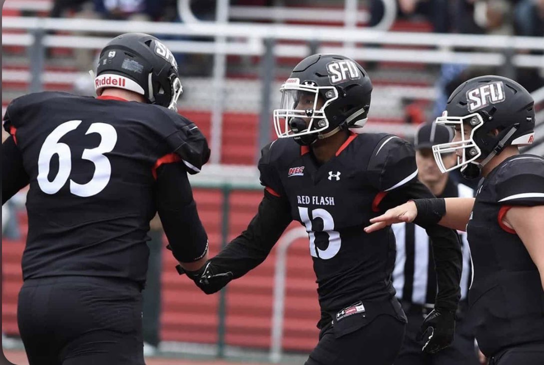 #AGTG After a great home visit with <a href="/CoachScottLewis/">Scott Lewis</a> &amp; <a href="/CoachBruniSFU/">Ben Bruni</a>, I’m blessed to say I’ve received an offer from Saint Francis University! #FindAWay
