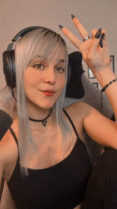 Watch Vita Celestine's leaked NSFW photo on TwXstars