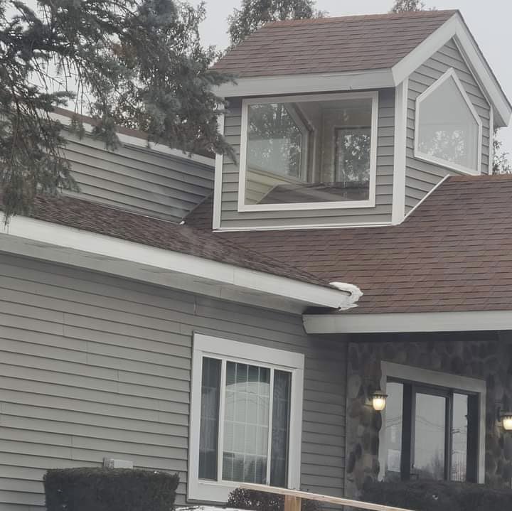 [Image: FKEHl6kX0AI2QSE?format=jpg&name=900x900]