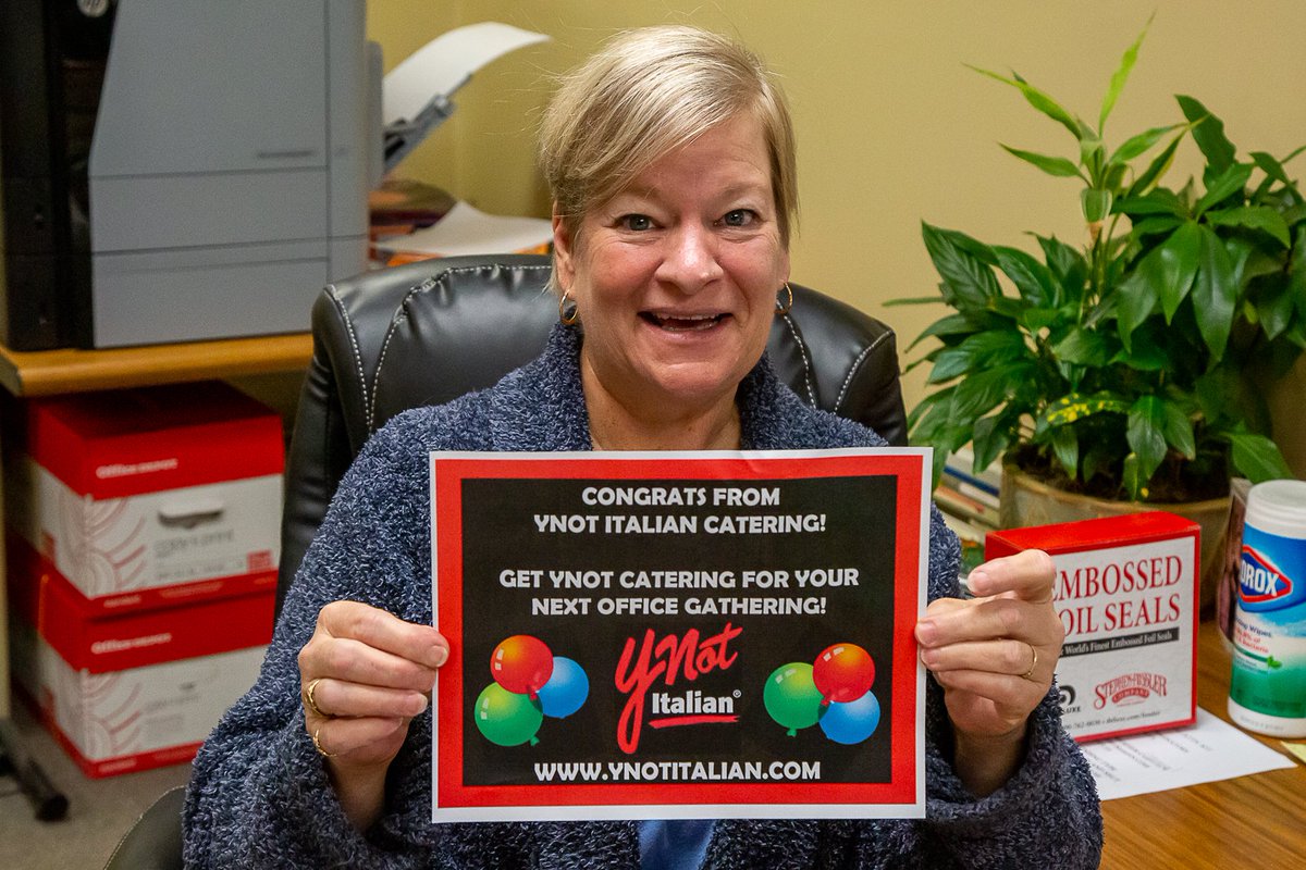 1069TheFox's tweet photo. It's @YnotItalian Workforce Wednesday! Congratulations to Heather Oaks! Heather and her coworkers at A-1 Inc. Exterminators Home Service & Repair enjoyed pizzas and salad from Ynot!
Ynot Italian can serve all of your catering needs!
#ynotwednesday #pizza #catering https://t.co/9zS8rfphOY