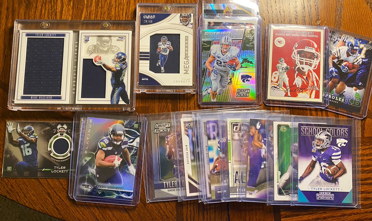 GoeringSportsCs's tweet photo. Pretty good day at the card show over the weekend hosted by @capcitycards. Found some of my favorite K-State Players. #kstate #thehobby @TDLockett12 @JordyRNelson @DarrenSproles #kstatefb #EMAW https://t.co/IFVdXQvg5J