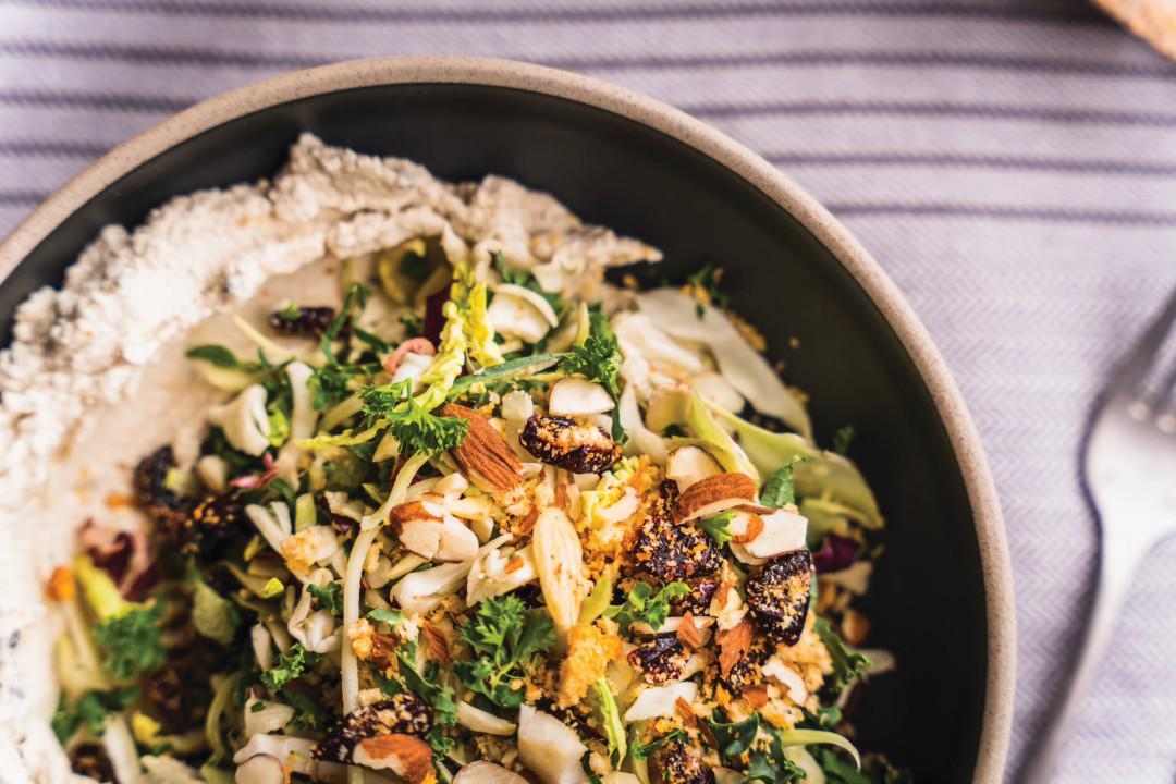 HeidiHastingsBr's tweet photo. What trends will rock our kitchens in 2022? 🤔 John Wright, Sodexo's SVP Global Head of Food, is going through what will shape the food services industry in the coming year, check it out 👉 https://t.co/4CcstGRs2s

#FoodServices #Catering #Food #Sodexo https://t.co/5CbzMNdIYd