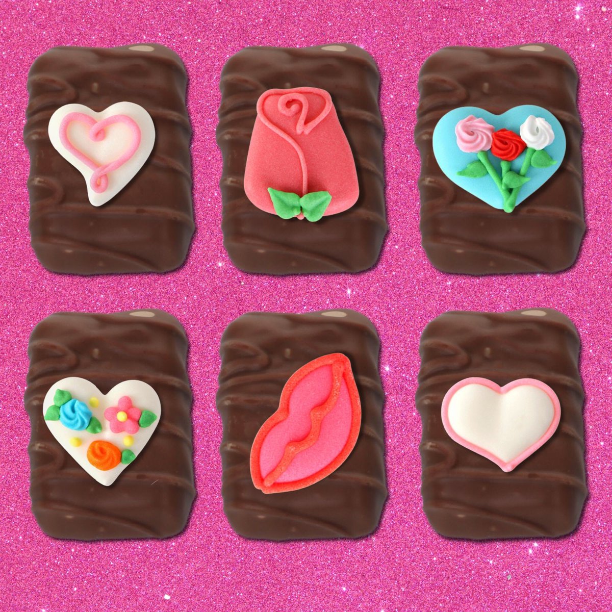 Caljava's tweet photo. Valentine’s Day is coming soon. Stock up on ❤️ Icing Toppers. 100% Edible, Hand Piped, &amp; Ready-to-Use. Styles going fast! https://t.co/e5TBvcp4NE https://t.co/yUvP17p9LV