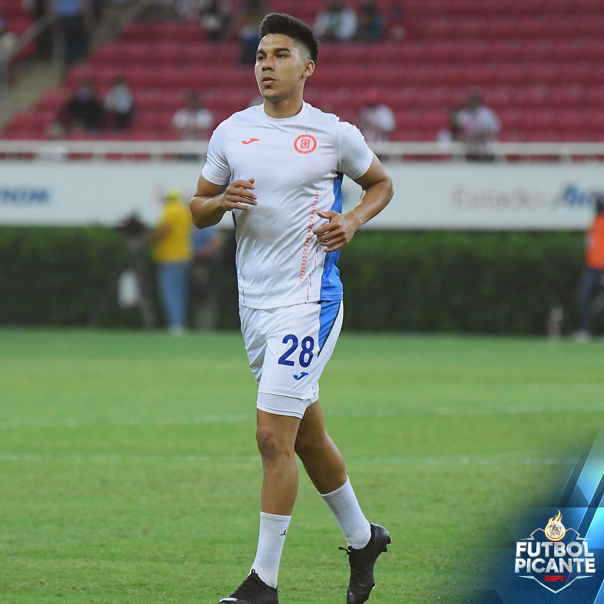 ¡Abrimos debate afición del <a href="/CruzAzul/">CRUZ AZUL</a>! 🚨

Les gustaría que Pol Fernández:______________

🔁 RT: Se vaya a Argentina.
❤ MG: Se quede en Cruz Azul. 

bit.ly/33MzyVH