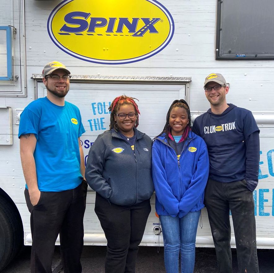 Yesterday we partnered with our friends at @unitedministriessc to provide over 100 free meals to those in need. We are so thankful for this community and the opportunity to give. #ClukTruk #SpinxOnWheels