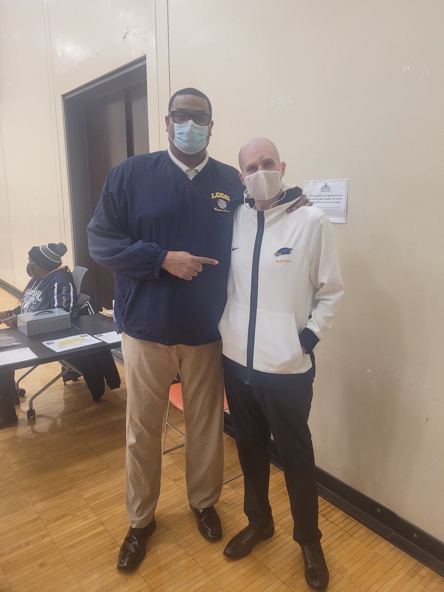 <a href="/basketballcoa13/">Lorain County Community College Men's Basketball</a> &amp; <a href="/CoachRyanMiley/">Ryan Miley</a> #LCCC #HOCKINGCOLLEGE #KENNYANDERSONSHOWCASE LOVE AND BLESSINGS TO BOTH THESE #COLLEGEBASKETBALL #COLLEGEHOOPS COACHES #JUCOPRODUCT #juco #jucohoops #GAMETIME SOON! <a href="/TweetsbyCoachP/">William Payne</a> @Noelromanhfd