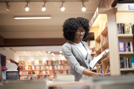 BraveVoicesBC's tweet photo. "Wandering through B&amp;N and noticed staff following me. Didn't think much of it. It didn't hit me until afterwards, they were following me since I was the only non-white person in the store."

What's your story? Share it at https://t.co/g0GbnrONCl https://t.co/i5friNljG3