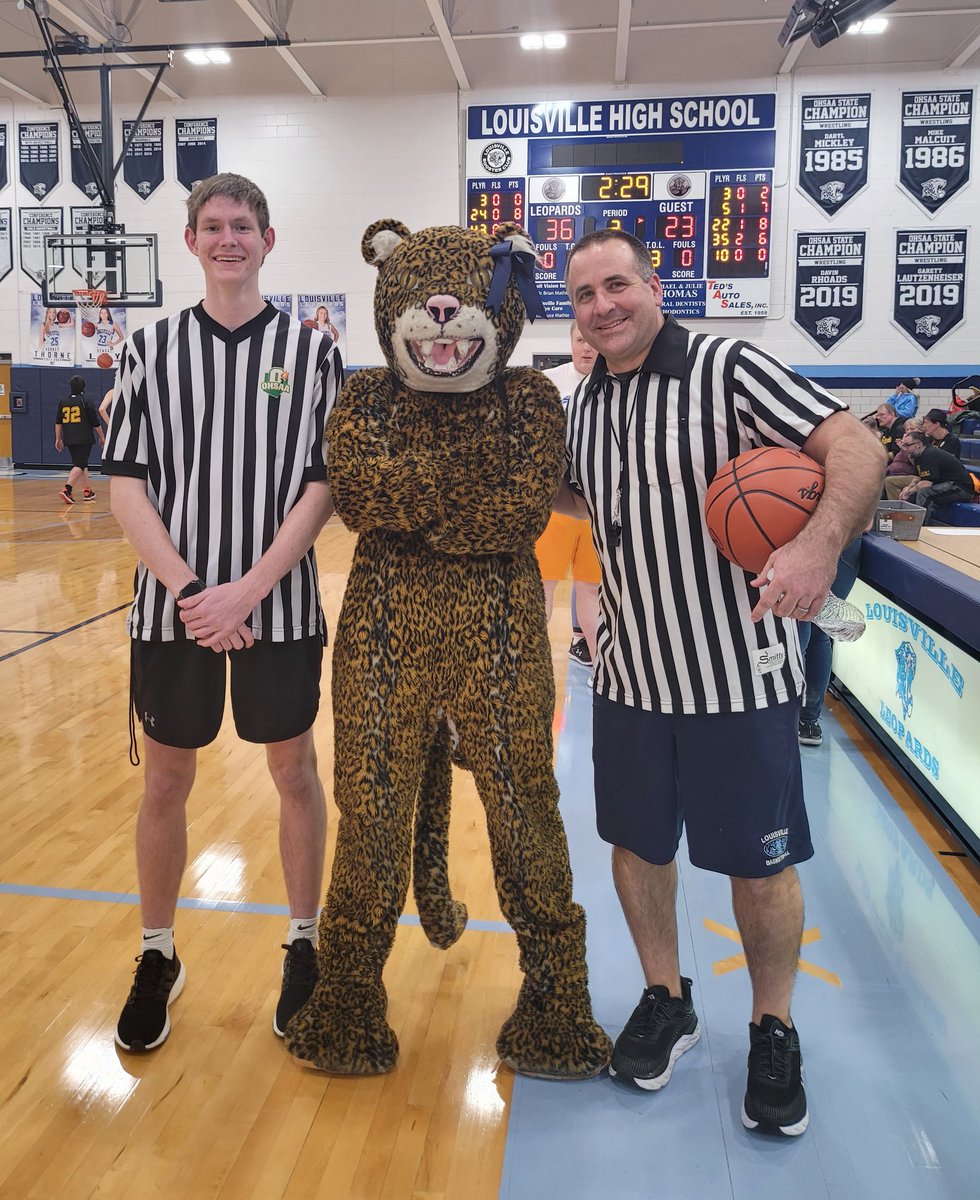 LepsAD's tweet photo. Best officiating we have had all year! Just ask Coach. 🙂 https://t.co/pOxWl2v7UT