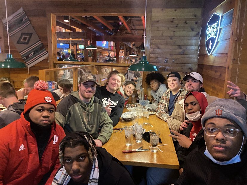 Ye Ole Roadhouse #HardhatBoyz #LEO @CoachAllenIU <a href="/coachwaltbell/">Walt Bell</a>