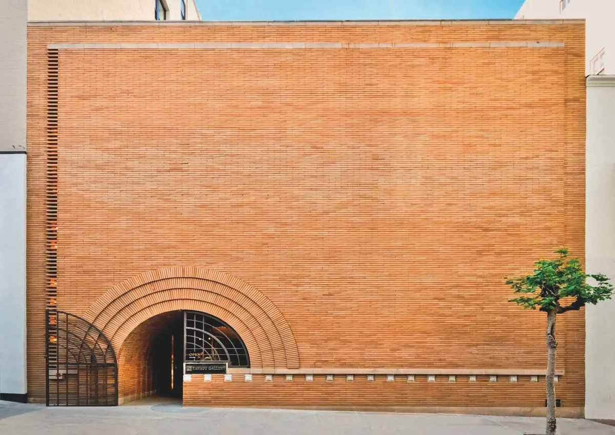 #Proyectos _
Tienda V.C Morris en San Francisco diseñada por Frank Lloyd Wright en 1948.
#Arquitectura #Architecture