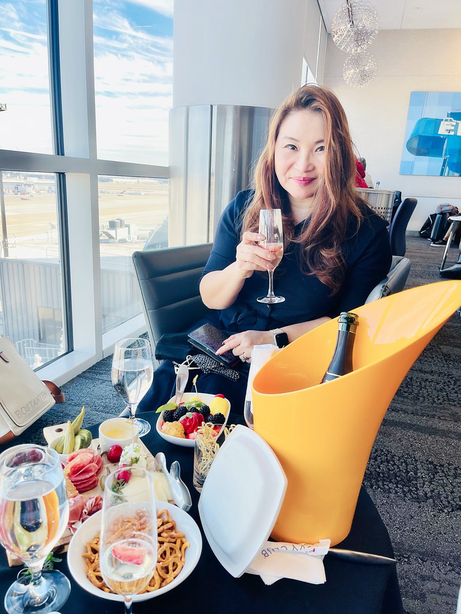deltadiamondcpl's tweet photo. Thank you Alesia for being such an amazing host for our (@sonbokart and @mikecmcmillan) first ever @Delta @Porsche ride and VIP club experience! You really made it such a special time!!  Can’t wait to try that gumbo next time we see you! #skymileslife #delta https://t.co/Jr6EmShCE7