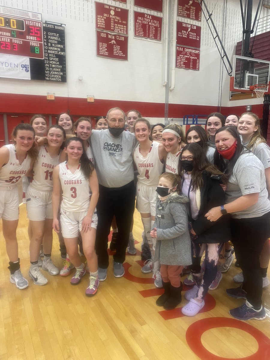 HASDSportsMed's tweet image. Congratulations to Coach Joseph Gavio on his 500th career victory as a Hazleton Area coach! #cougarpride #LVHN @HASDAnnounce @LVHNSports
