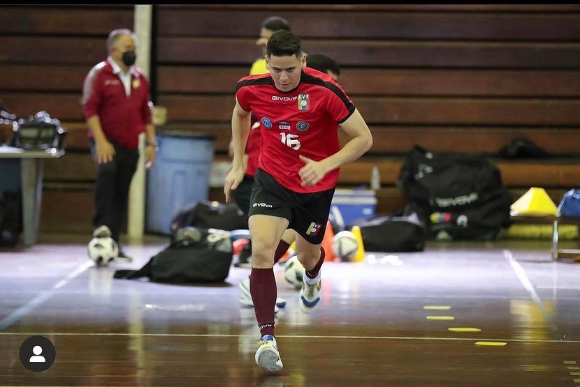 Futsal TV tweet media