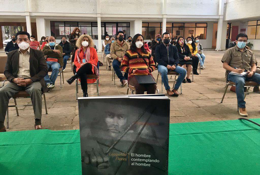 ivetiga's tweet photo. En el marco del aniversario del natalicio de #LeopoldoFlores, llevamos a cabo la presentación del catálogo "El hombre contemplando al hombre”.
Este compendio integra el legado artístico que alberga la Legislatura Local y da testimonio de un tesoro invaluable para los mexiquenses. https://t.co/tJpqtvgfrV
