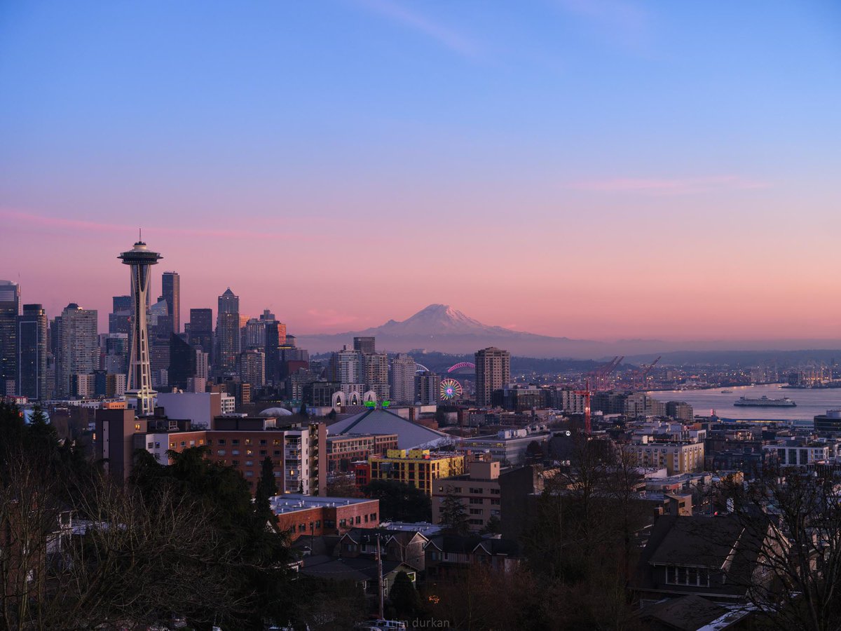 timdurkan's tweet image. Tonight from Seattle