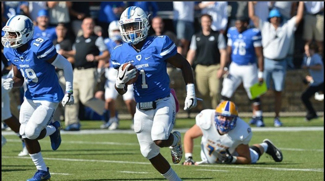 After a great visit this weekend, I'm excited to announce I've received my first scholarship offer to play football at Assumption University. Thanks <a href="/Coach_Kessel20/">Nik Kessel</a> for the invite and <a href="/CoachMcKenzie17/">Andy McKenzie</a> for the opportunity.